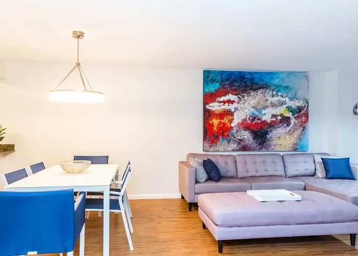 Top Stay Miami Blue Brickell